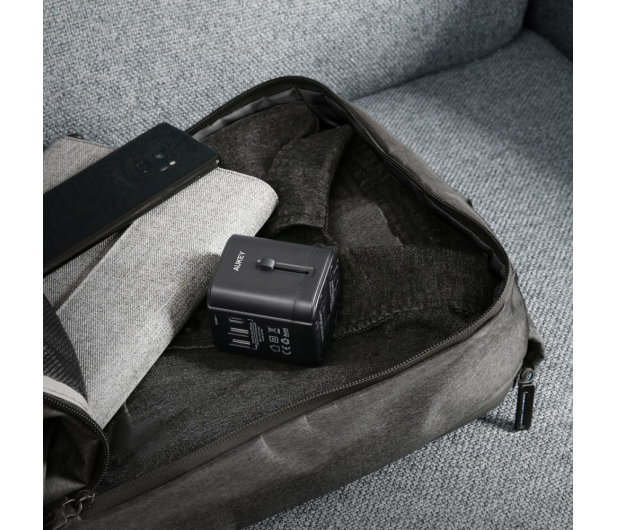 Aukey Ładowarka podróżna - adapter EU/US/UK/AUS 15W - 1220043 - zdjęcie 4